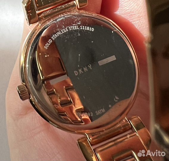 Часы женские dkny