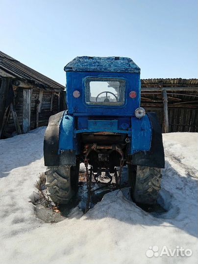 Запчасти на трактор т 40