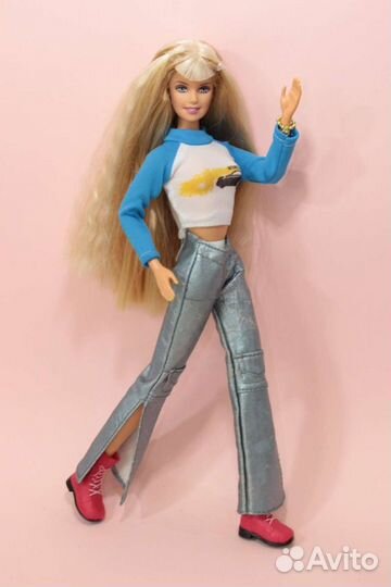Mystery Squad Barbie 2002