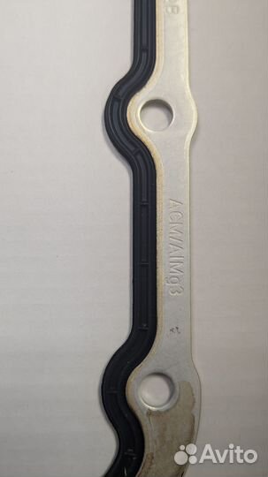 Прокладка поддона 1365260 Land Rover