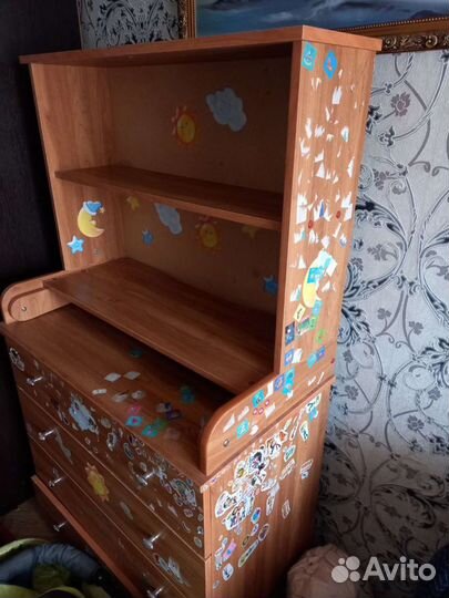 Пеленальный комод с полками