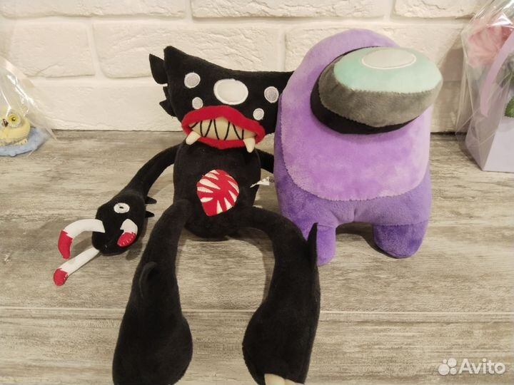 Плюшевые игрушки амонг ас и Килли вилли