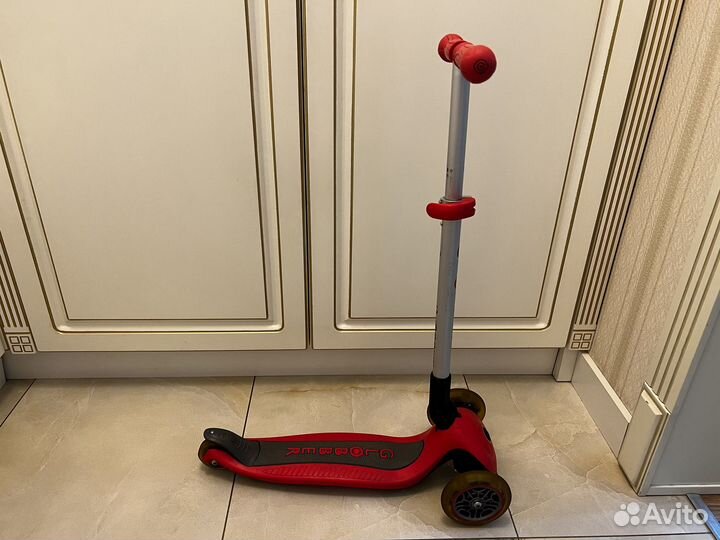Самокат трехколесный globber