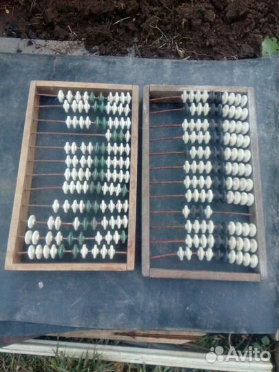 Счеты,телефоны ссср,определитель номера