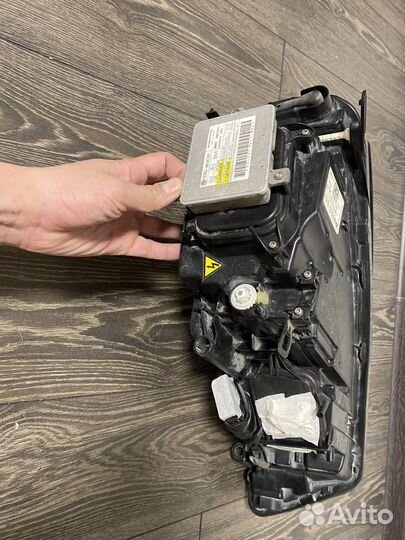 Фара volkswagen touareg Fl левая целая