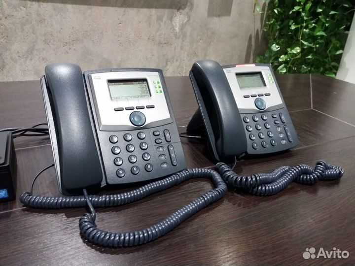 IP телефоны Cisco SPA303-G2