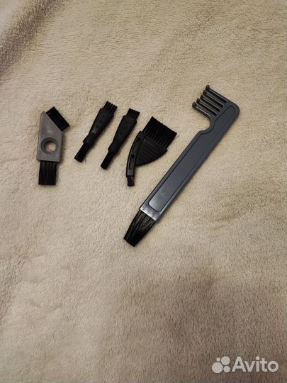 Щетки, кисти для техники разные, новые