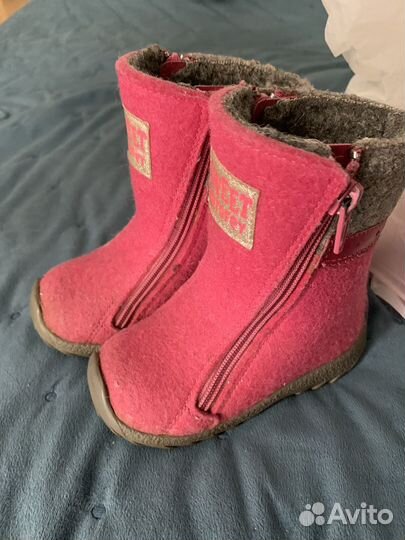 Вещи детские и игрушки пакетом