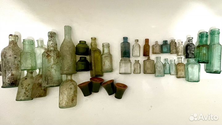 Старинные бутыльки