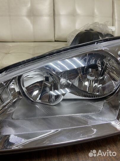 Фара левая Ford Focus 2 дорестайлинг новая аналог