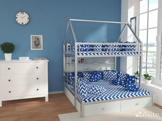 Кровати двухъярусные металлические