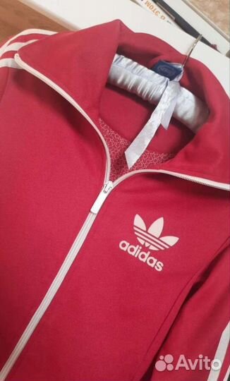 Спортивный костюм женский adidas