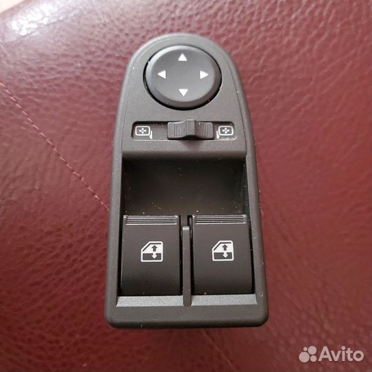 Блок управления стеклоподъемниками на granta