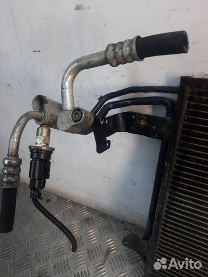 Радиатор кондиционера Volkswagen Touran минивэн