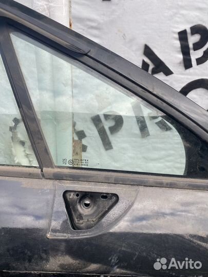 Форточка двери передней левой для Peugeot 407