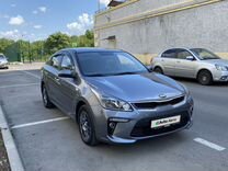 Kia Rio 1.6 AT, 2018, 85 000 км, с пробегом, цена 1 680 000 руб.