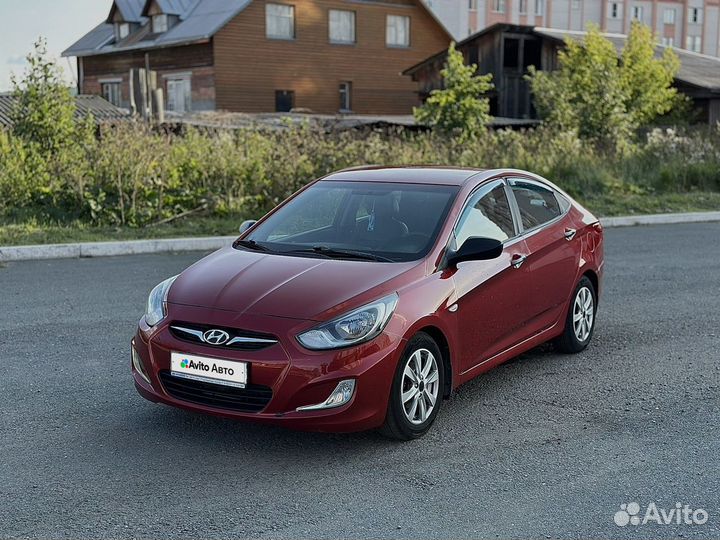 Hyundai Solaris 1.6 AT, 2013, 179 300 км