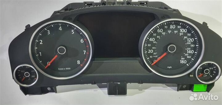 Панель приборов Volkswagen Touareg NF FL 2010-2018