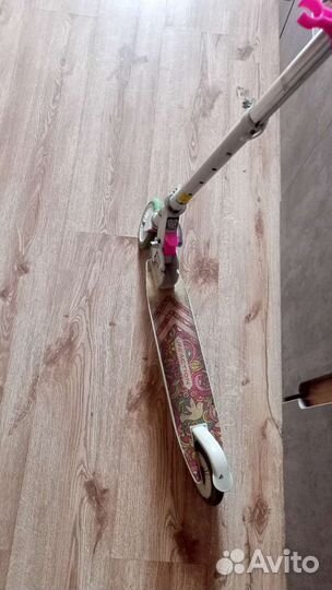 Детский самокат reaction