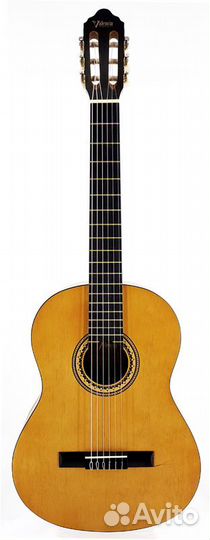 Классическая гииара Valencia Новая