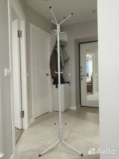 Вешалка напольная