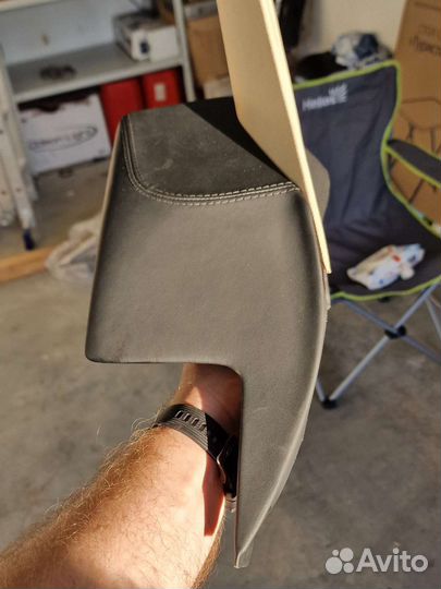 Стойки под акустику Range Rover L322