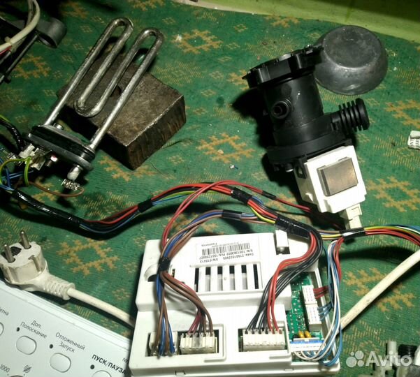 Панель управления стиральной машины indesit