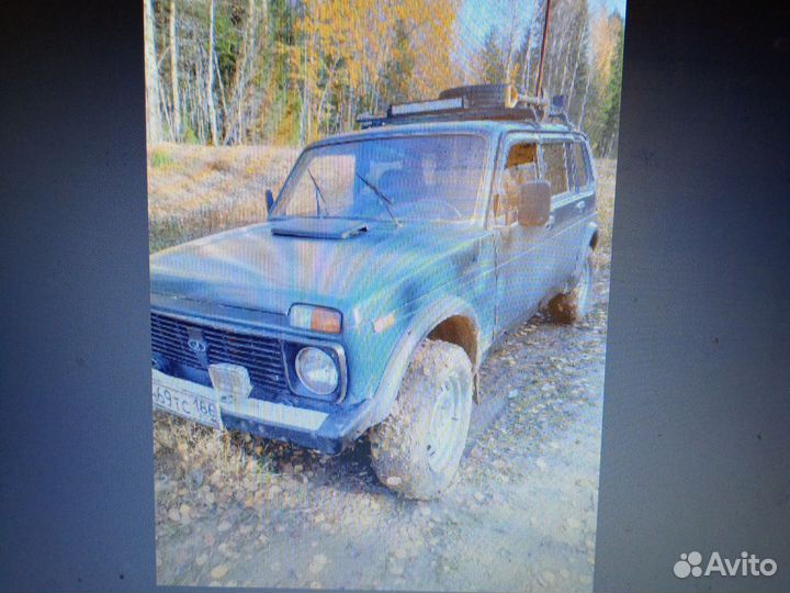 LADA 4x4 (Нива) 1.7 МТ, 2001, 200 000 км