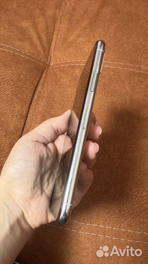 iPhone X, 256 ГБ