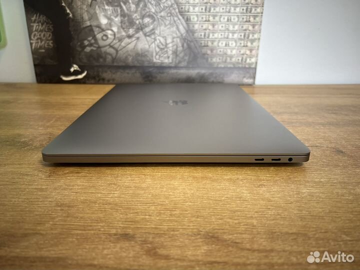 MacBook Pro 16 2019 i7 16/512 Ростест