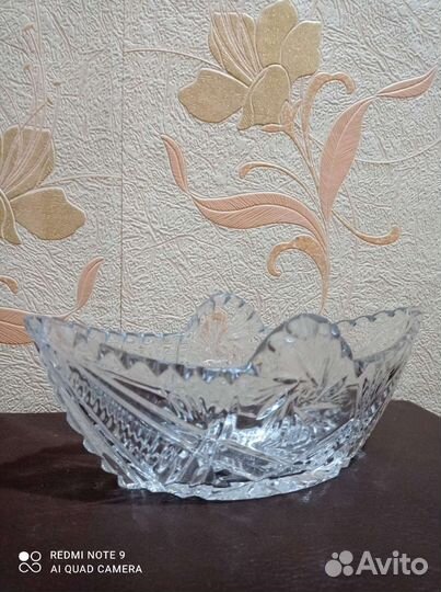 Хрустальные вазы салатники очень красивые СССР