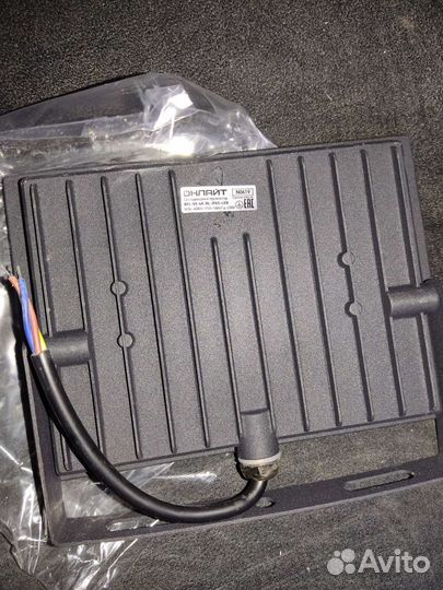 Светодиодный прожектор