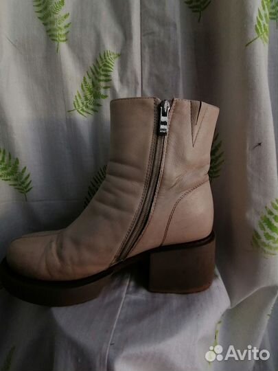 Кожаные женские сапоги 38 р