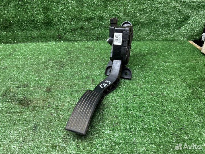 Педаль газа Hyundai Solaris