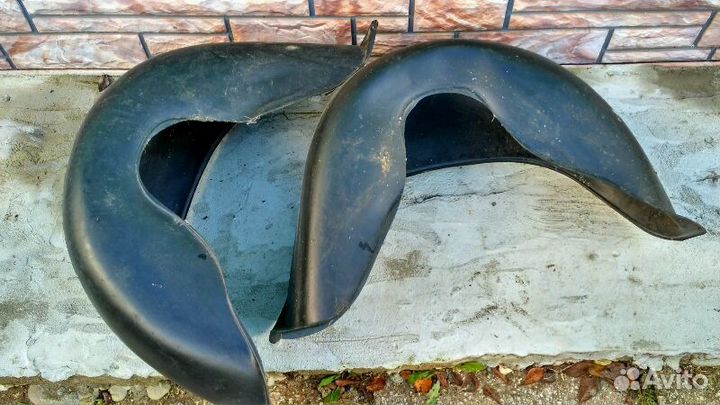 Новые подкрылки зад правый и левый для ваз 2101-21