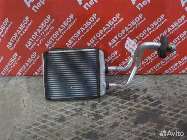 Радиатор печки Opel Astra-H седан Z18XER 2008