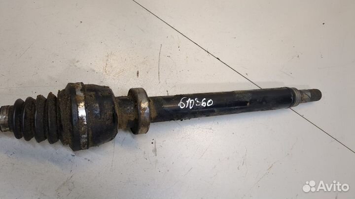 Полуось правая передняя Mitsubishi Carisma