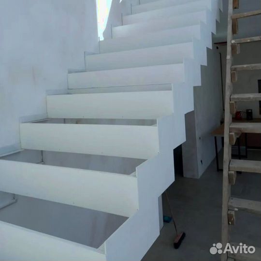 Лестница уличная