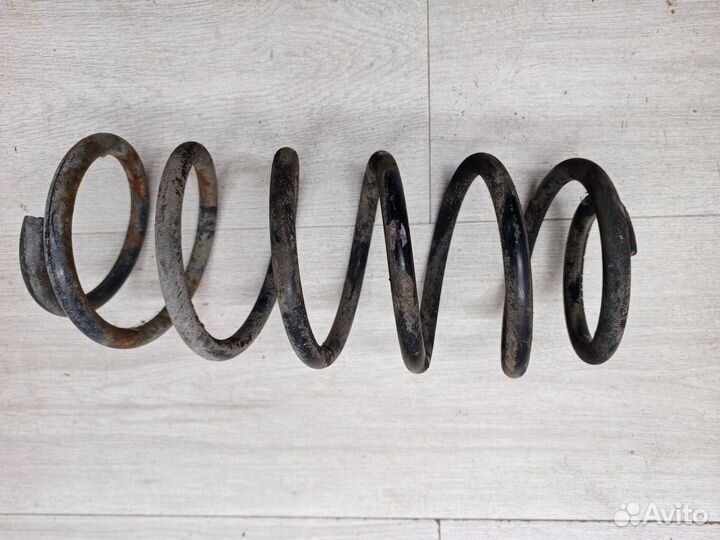 Пружина передняя Chevrolet Captiva / Antara