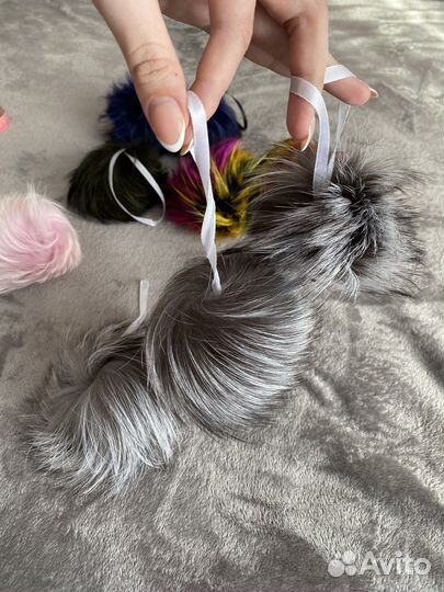 Меховые помпоны