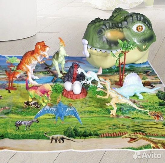 Набор динозавров новый