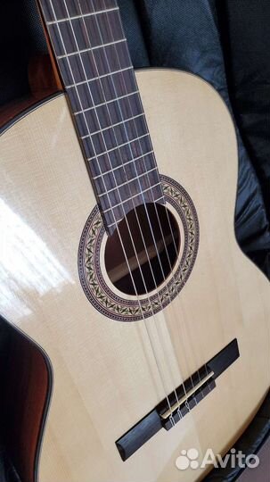 Классическая гитара Cremona новая