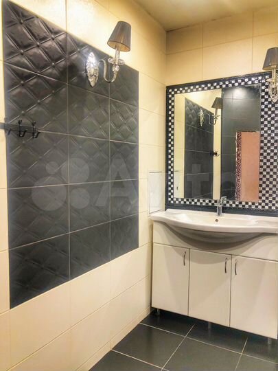 2-к. квартира, 50 м², 2/3 эт.