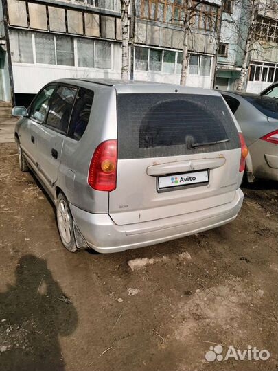 Mitsubishi Space Star 1.6 МТ, 2003, 295 000 км