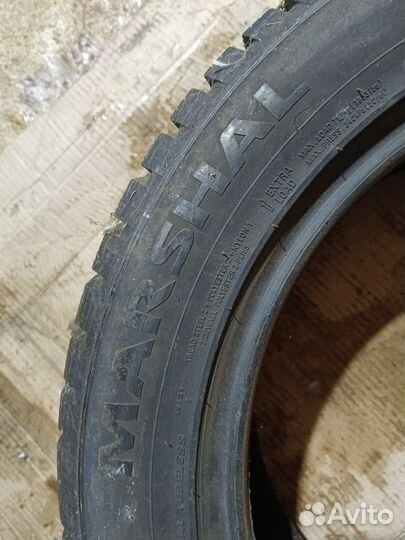 Marshal WinterCraft Ice WI31 215/55 R17 98