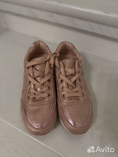 Кроссовки 36 размер