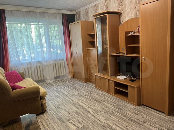 2-к. квартира, 51 м², 1/5 эт.