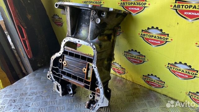 Поддон двигателя масляный Тойота Авенсис Т250 2.0