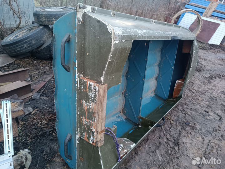 Лодка алюминиевая