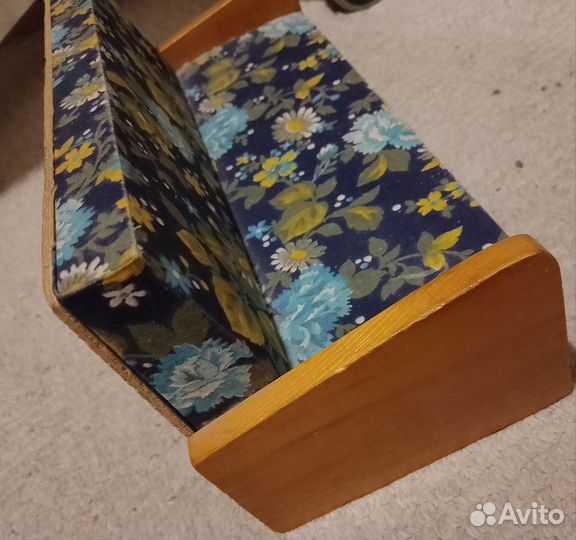 Диван для кукол
